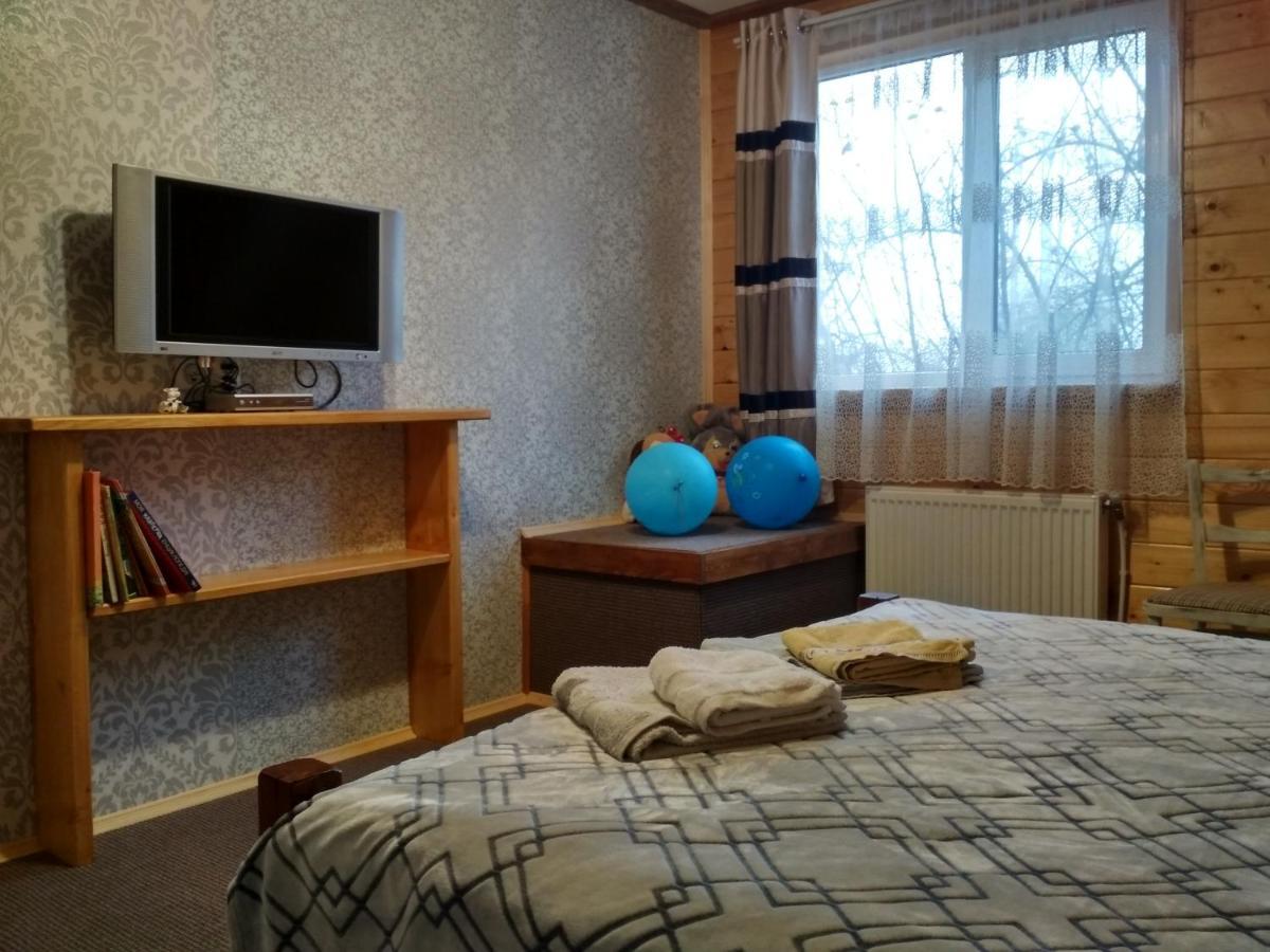 Zelena Sadyba Bila Stavka Yaremche Bagian luar foto