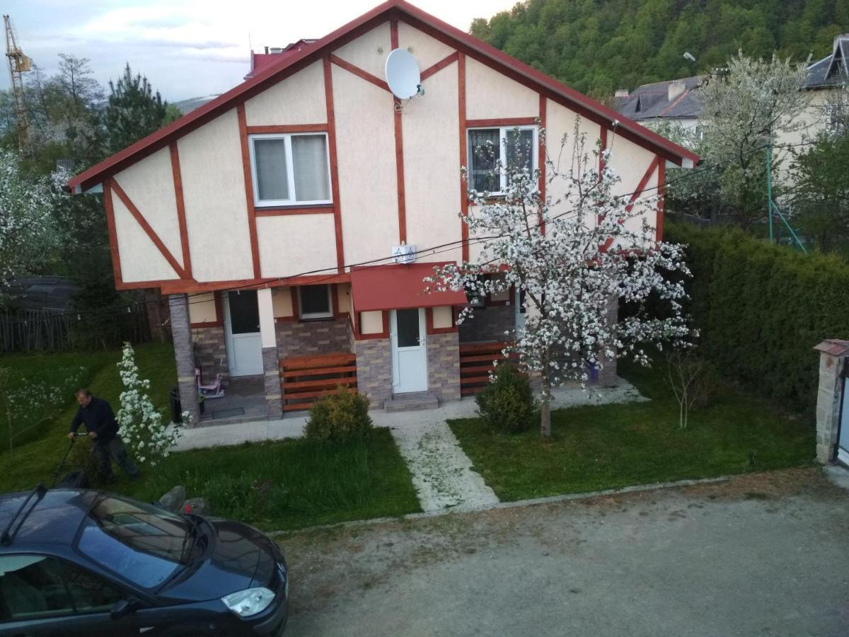 Zelena Sadyba Bila Stavka Yaremche Bagian luar foto