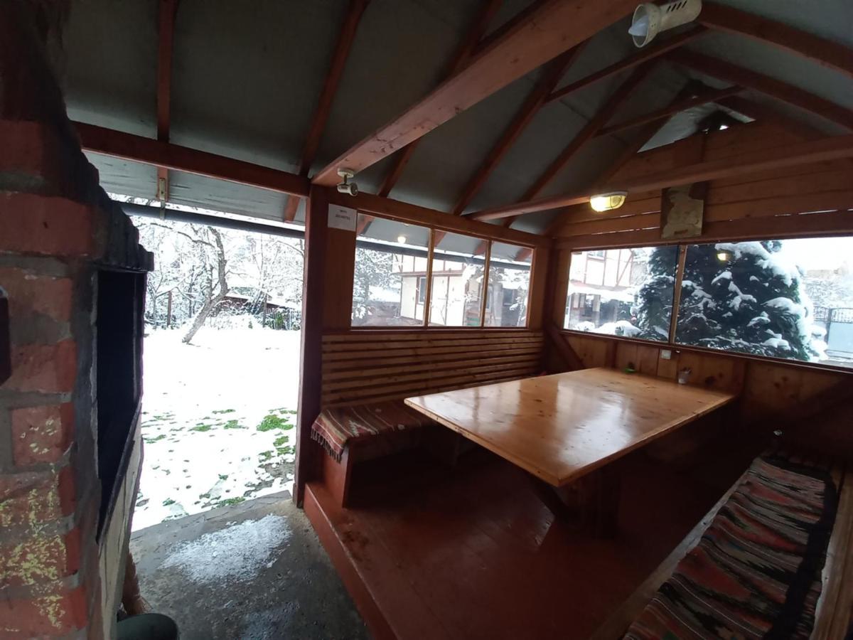 Zelena Sadyba Bila Stavka Yaremche Bagian luar foto